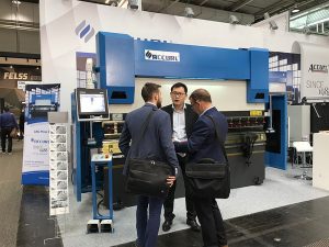 Accurl partoprenis la Hannover International Machine Tool Exhibition en Germanio en 2017
