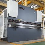 Ŝtofla kliniĝanta maŝino por folia metalo