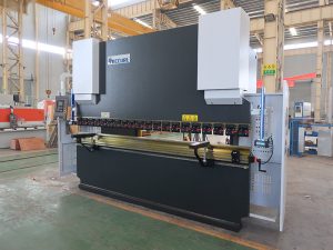 Hidraŭlika cnc premas bremson 100/3200 delem DA41-kontrolo-sistemo
