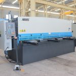 Hydraulika guillotina hidraŭlika maŝino kun alta kvalito